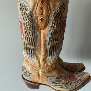 Embroidered Western Cowboy Boots